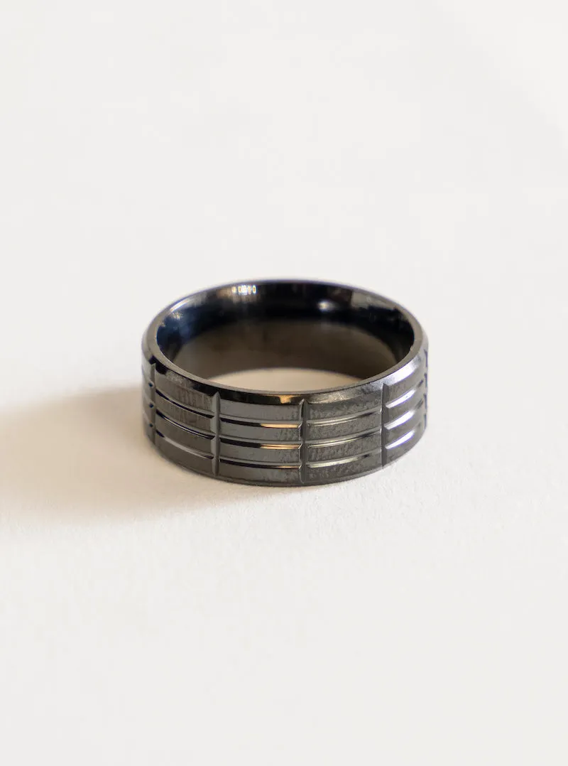 Hand Maze Ring, Negro